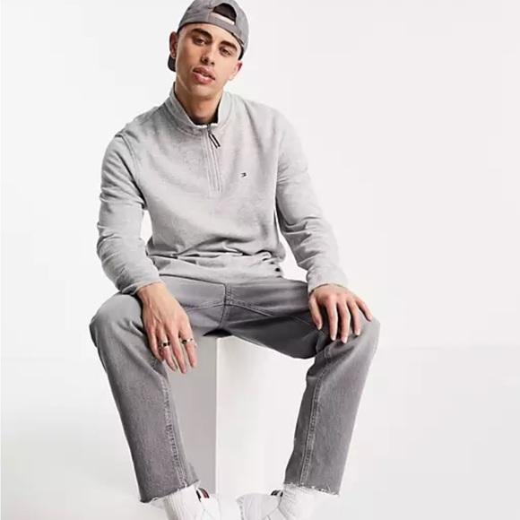 Tommy Hilfiger Winston 1/4 Zip Sweater - Picture 1 of 10